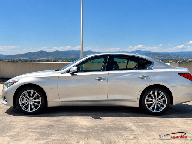 2016 Infiniti Q50 2.0t Base