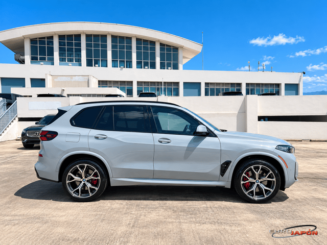 2024 BMW X5 xDrive50e