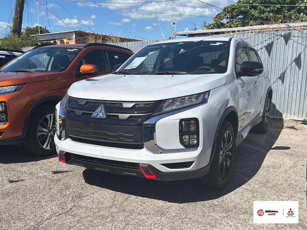 2026 Mitsubishi Outlander Sport's photo