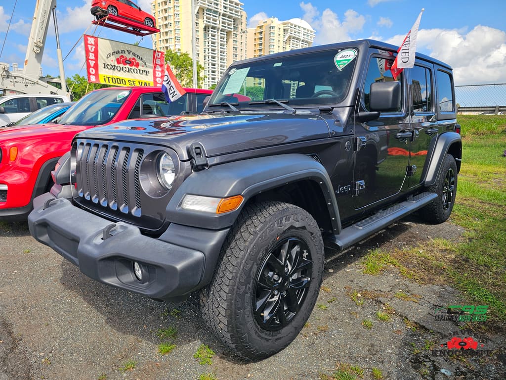 2023 Jeep Wrangler Sport S's photo