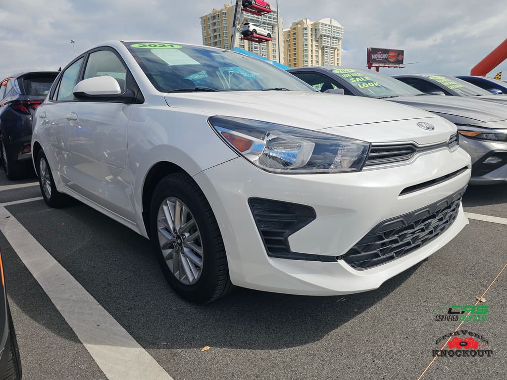2021 Kia Rio's photo