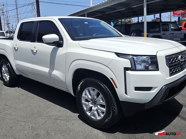 2022 Nissan Frontier S