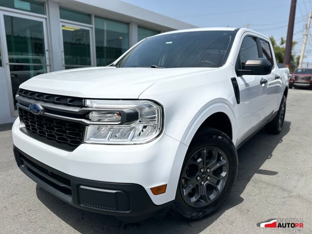 2022 Ford Maverick XL