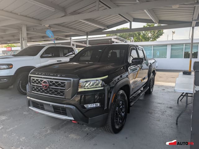 2024 Nissan Frontier PRO-4X 4dr Crew Cab 4WD 5.0 ft. SB (3.8L 6cyl 9A)