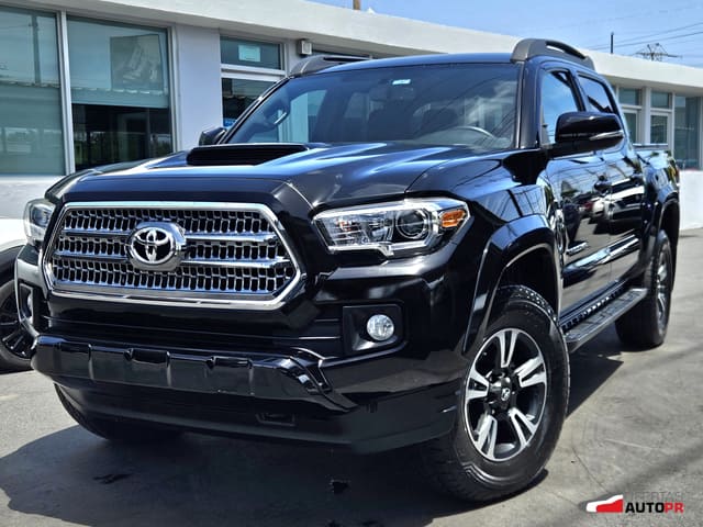 2017 Toyota Tacoma Limited 4dr Double Cab 4WD 5.0 ft. SB (3.5L 6cyl 6A)