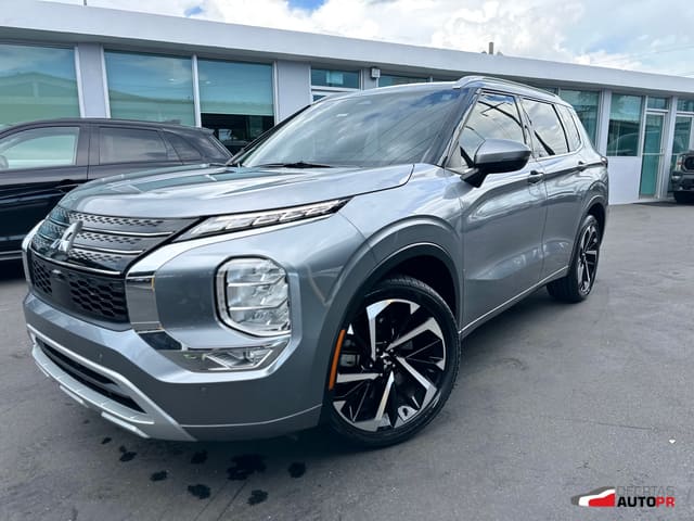 2024 Mitsubishi Outlander SEL Black Edition 4dr SUV (2.5L 4cyl CVT)