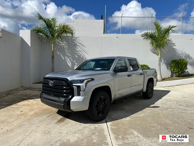 2025 Toyota Tundra 4WD SR