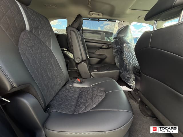 2025 Toyota Highlander Hybrid XLE