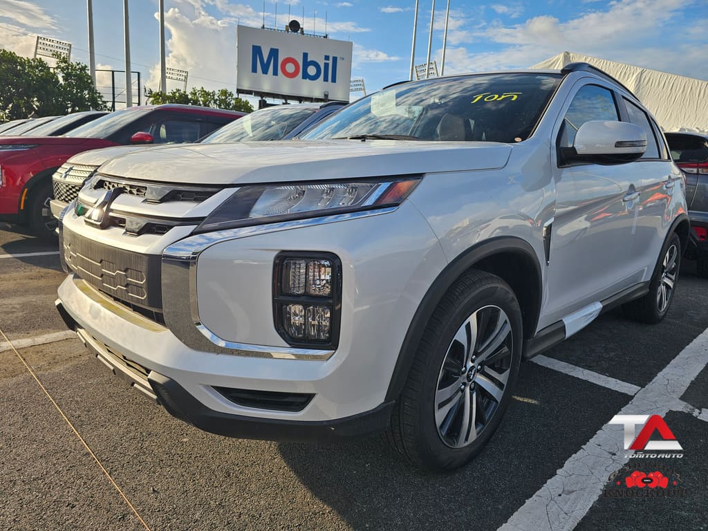 2025 Mitsubishi Outlander Sport 2.0 SE AWC CVT's photo