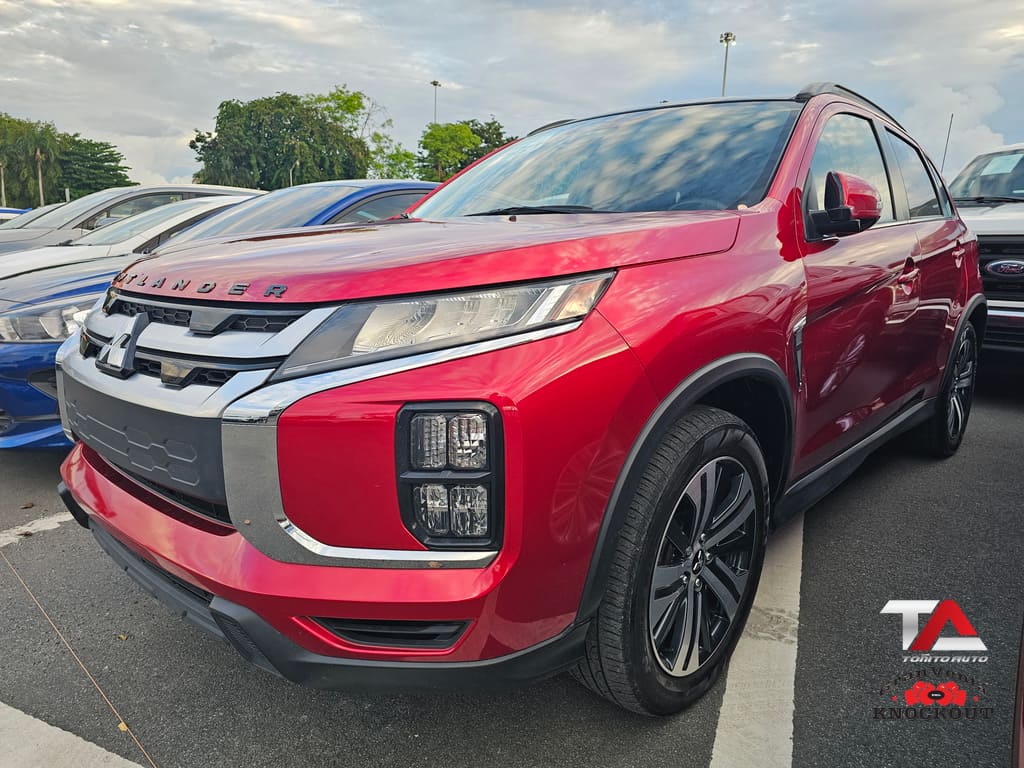 2022 Mitsubishi Outlander Sport's photo