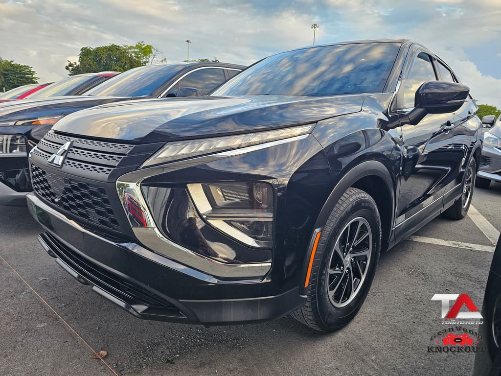 2022 Mitsubishi Eclipse Cross ES 2WD's photo