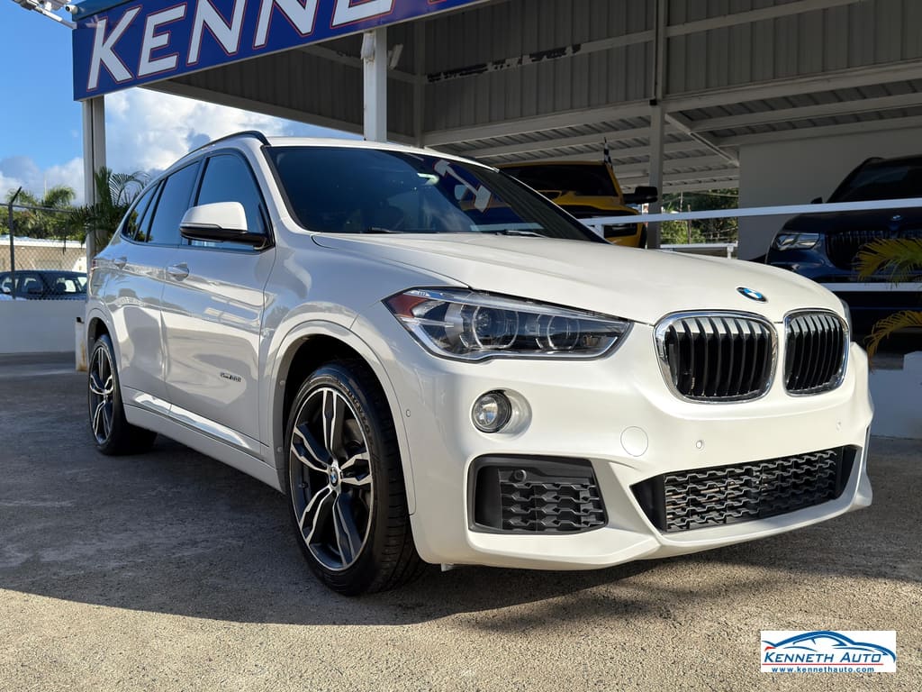 2018 BMW X1 28i's photo