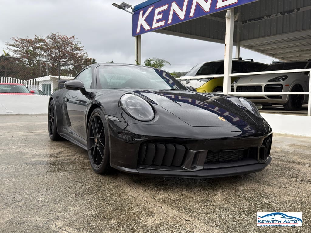 2025 Porsche 911 Carrera GTS