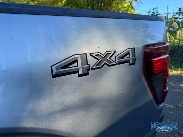 Ford F-150 STX 2025
