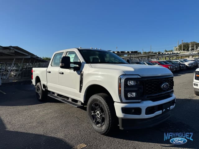 Ford Super Duty F-250 SRW XLT 2024