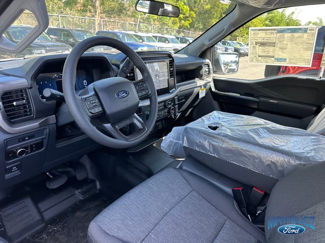 Ford F-150 XL 2025