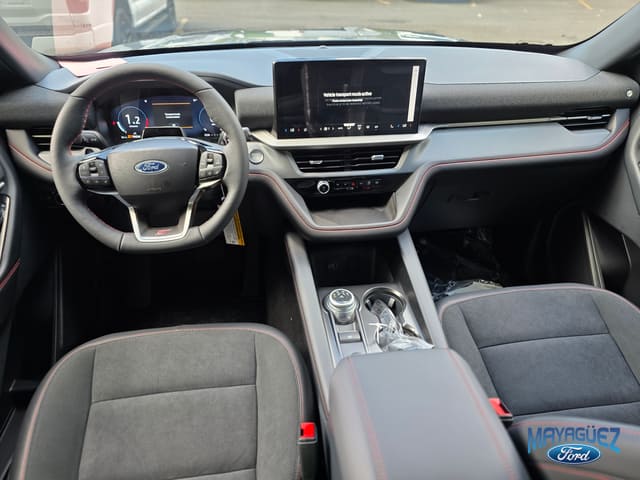 Ford Explorer ST 2026