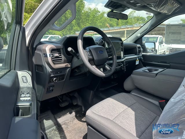 Ford F-150 XL 2025