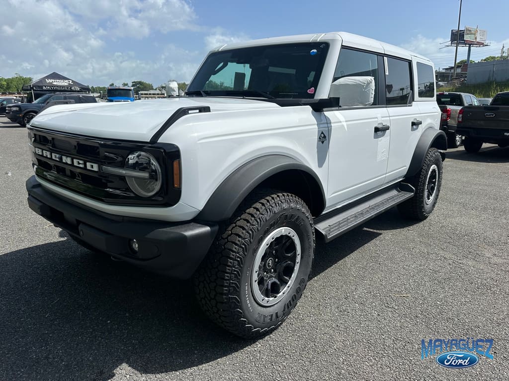 2026 Ford Bronco Outer Banks 4x4's photo