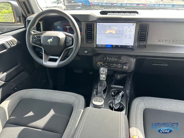 Ford Bronco Base 2026