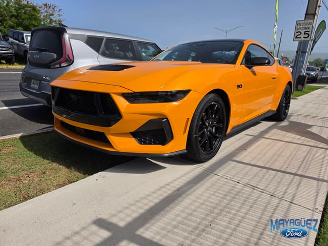 Ford Mustang GT 2026