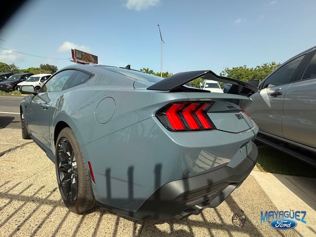 Ford Mustang GT 2024
