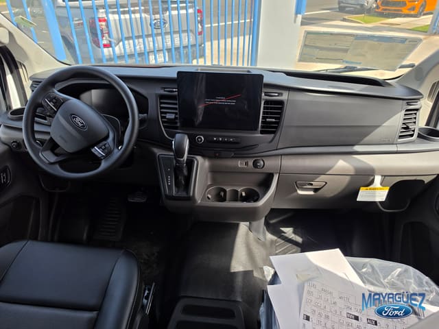 Ford Transit Passenger Wagon XLT 2026