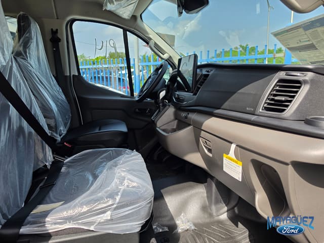 Ford Transit Passenger Wagon XLT 2026