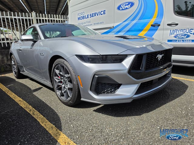 Ford Mustang GT 2026