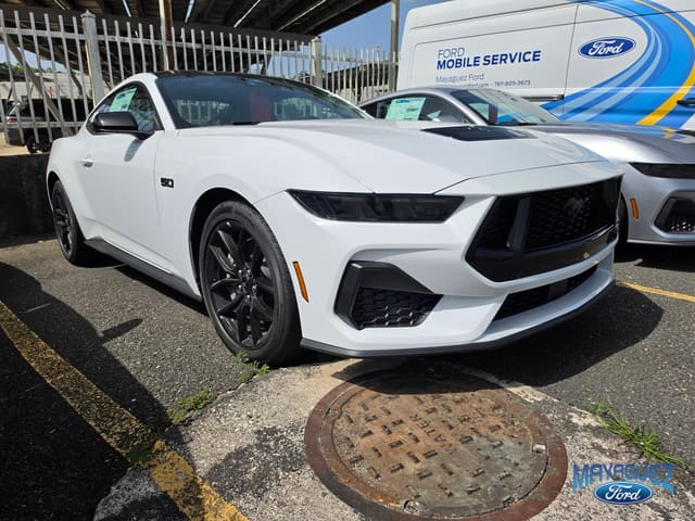Ford Mustang GT 2026