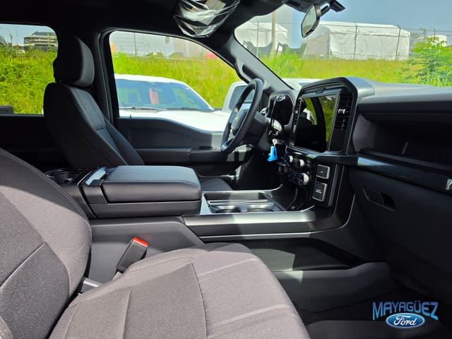 Ford F-150 STX 2026