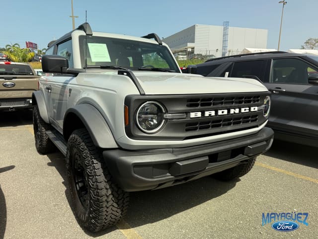 Ford Bronco Base 2026