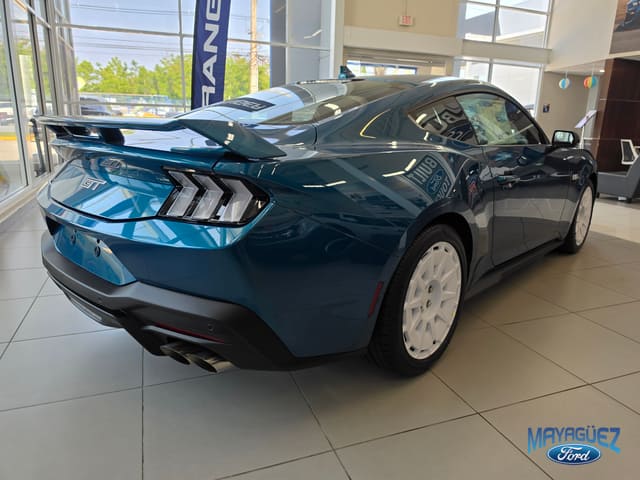 Ford Mustang GT 2026