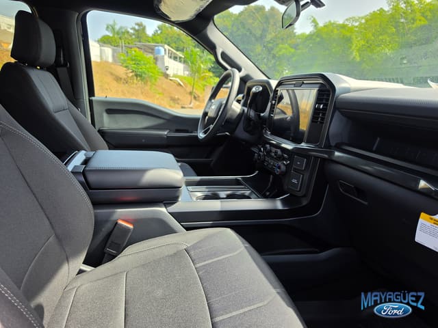 Ford F-150 STX 2026