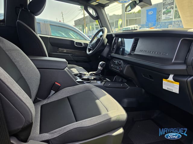Ford Bronco Base 2026