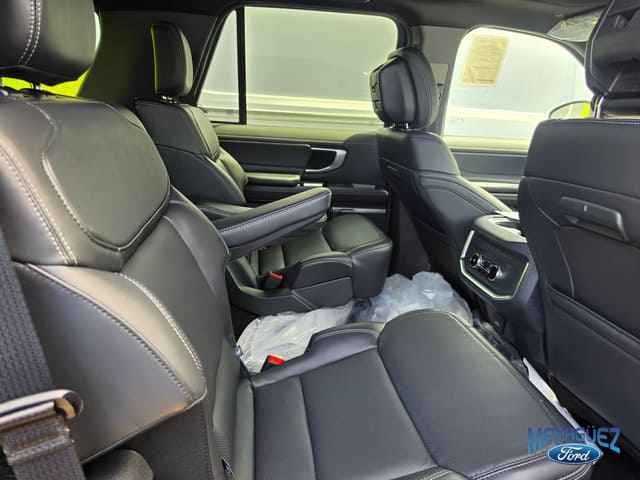 Ford Expedition Platinum 2026