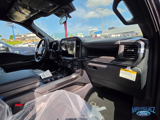 Ford F-150 STX 2026