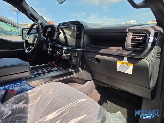 Ford F-150 STX 2026