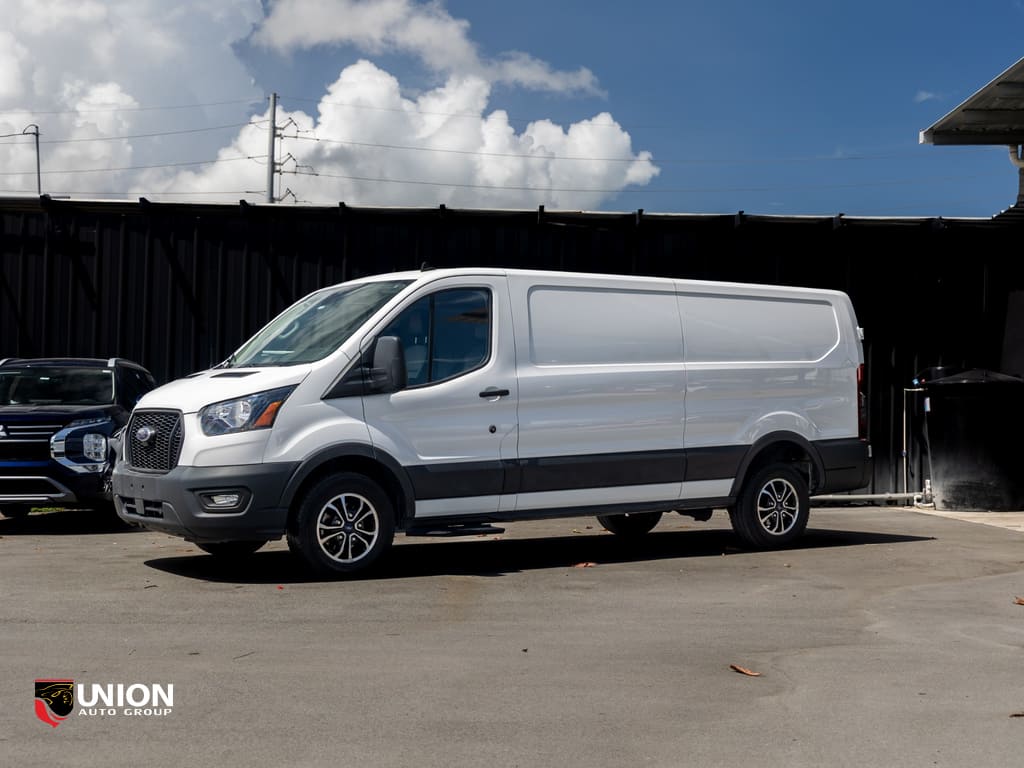 2023 Ford Transit Van Base's photo