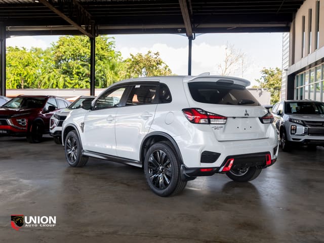 2025 Mitsubishi Outlander Sport S