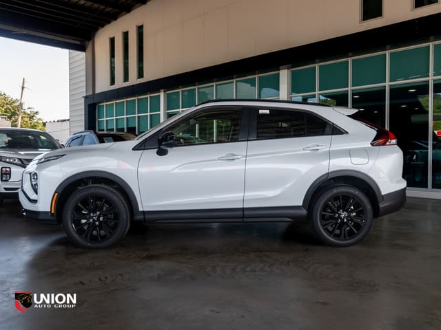 2025 Mitsubishi ECLIPSE CROSS LE