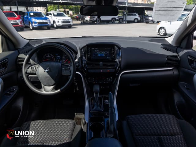 Mitsubishi ECLIPSE CROSS 2025