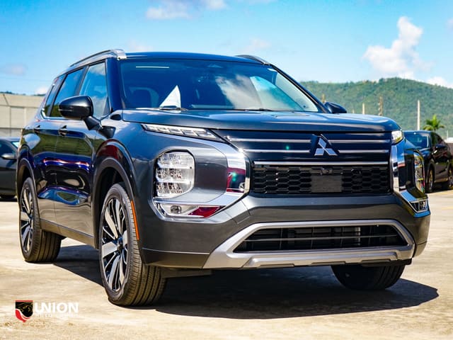 2025 Mitsubishi Outlander Plug-In Hybrid SE