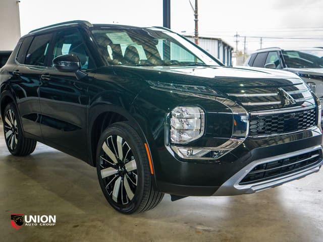 2026 Mitsubishi Outlander SEL