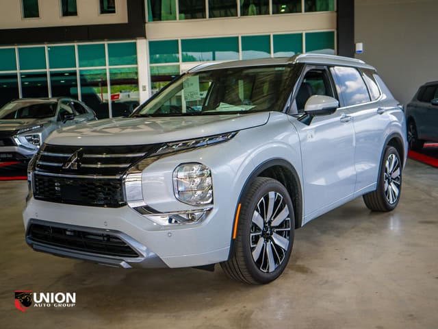 2026 Mitsubishi Outlander SEL