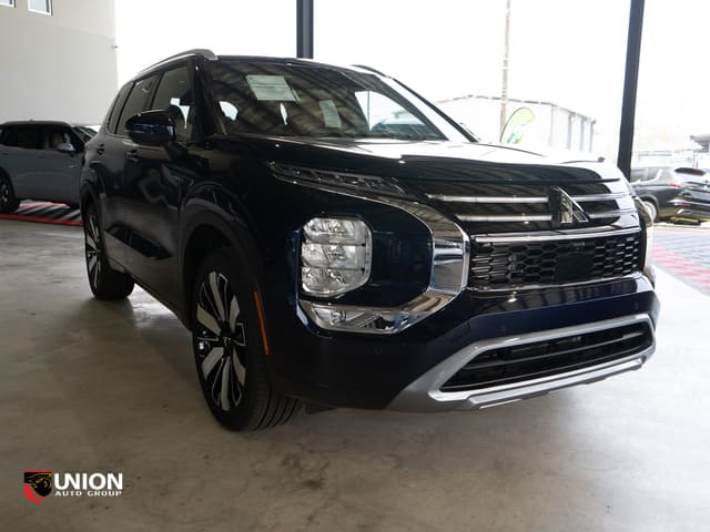 2026 Mitsubishi Outlander SEL