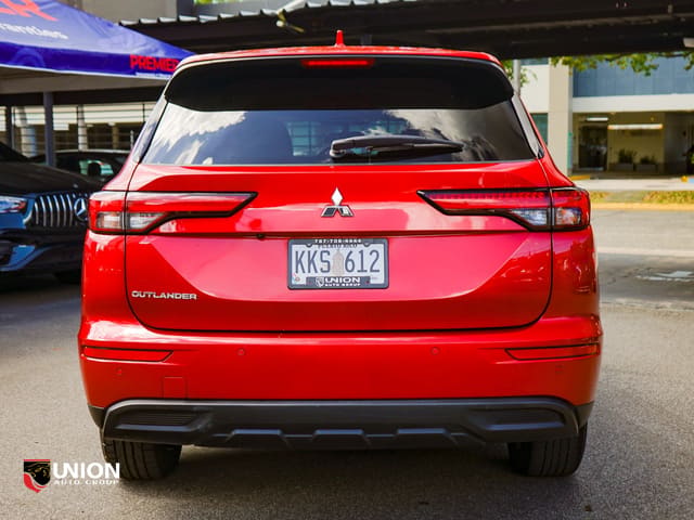 2026 Mitsubishi Outlander ES