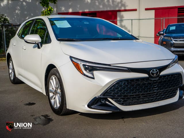 2024 Toyota Corolla Hatchback SE