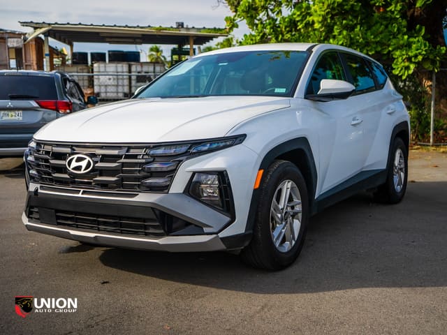 2025 Hyundai Tucson SE