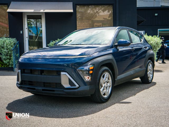 2025 Hyundai Kona SE
